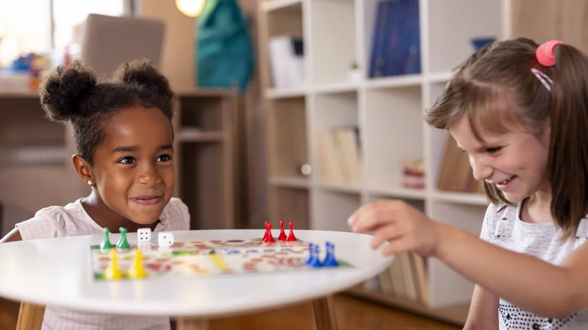 A Short, Fun Live English Program for a 6-Year-Old With Interactive Games