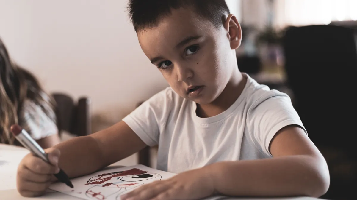 Rebuilding Fluency for a Hesitant 10-Year-Old With Light Conversation Sessions
